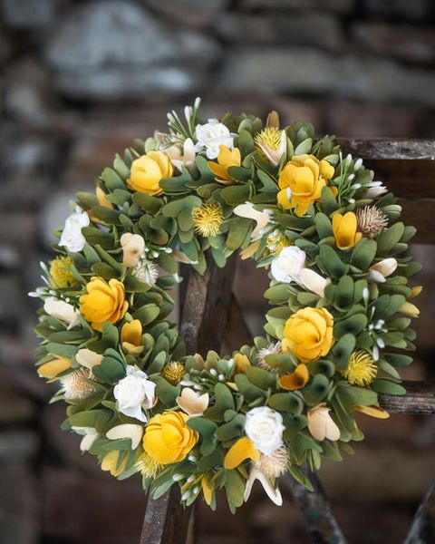 Krans Ø 40 cm  Kunstige roser/trespon