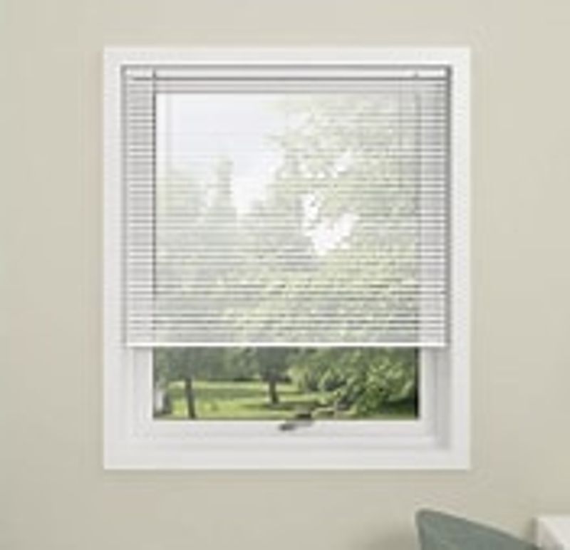 Alu persienne Hvit 150x160 25 mm